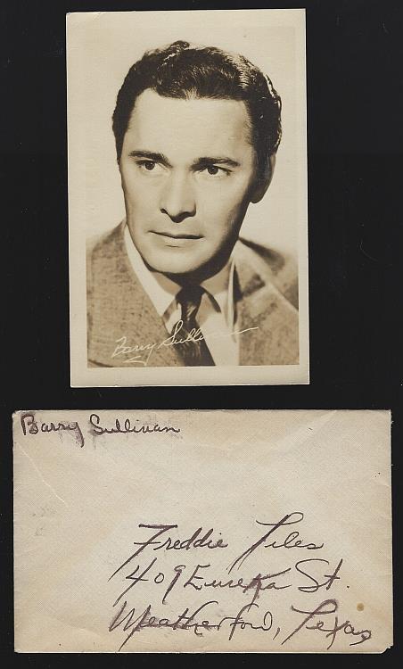 VINTAGE ORIGINAL STUDIO SIGNED POSTCARD OF BARRY SULLIVAN WITH ORIGINAL ENVELOPE