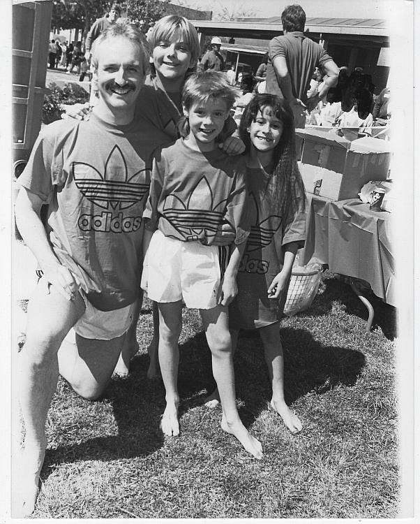 ORIGINAL PHOTOGRAPH MICHAEL GROSS, JEREMY MILLER, DANNY PINTARO AND KIMBERLY MCCULLOUGH