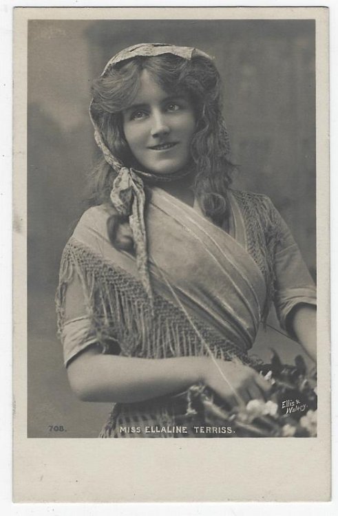 POSTCARD OF ACTRESS MISS ELLALINE TERISS