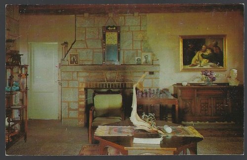 LOUNGE IN THE CASTLE, INSPIRATION POINT, EUREKA SPRINGS, ARKANSAS