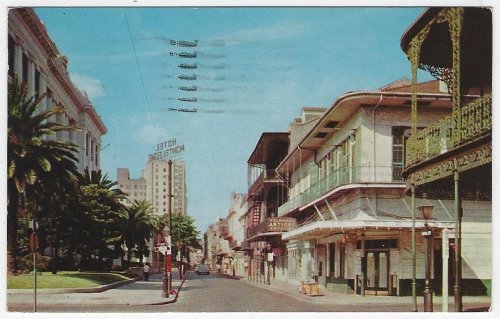 ROYAL STREET, FRENCH QUARTER, NEW ORLEANS, LOUISIANA