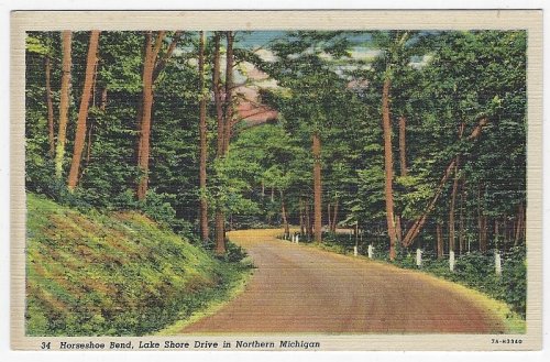 HORSESHOE BEND, LAKE SHORE DRIVE IN NORTHERN MICHIGAN