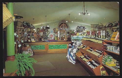 DER MARKTPLATZ AND BREITENBACH WINERY, OHIO