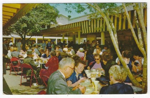 LUNCHEON ON PATIO, FARMER'S MARKET, LOS ANGELES, CALIFORNIA