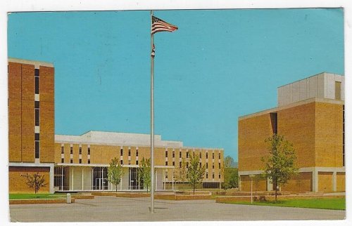 VIEW OF FIRST QUADRANGLE, WRIGHT STATE UNIVERSITY, DAYTON, OHIO