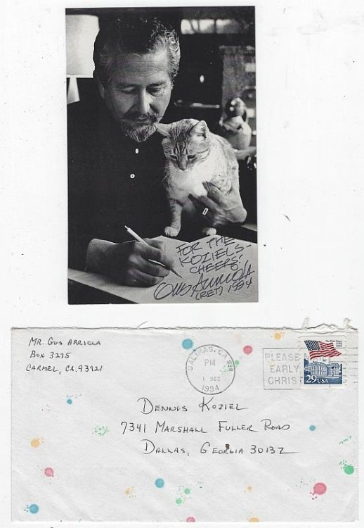 SIGNED PHOTOGRAPH OF GUS ARRIOLA