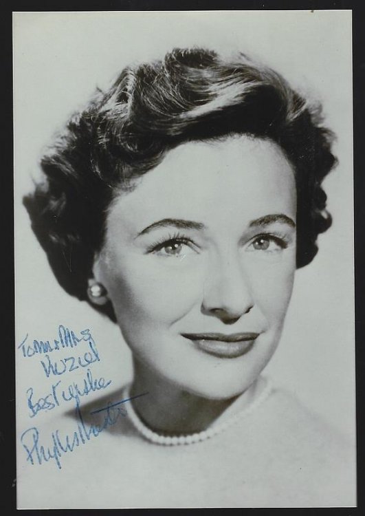 AUTOGRAPHED PHOTOGRAPH OF PHYLLIS THAXTER