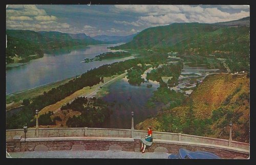 VIEW FROM CROWN POINT, OREGON
