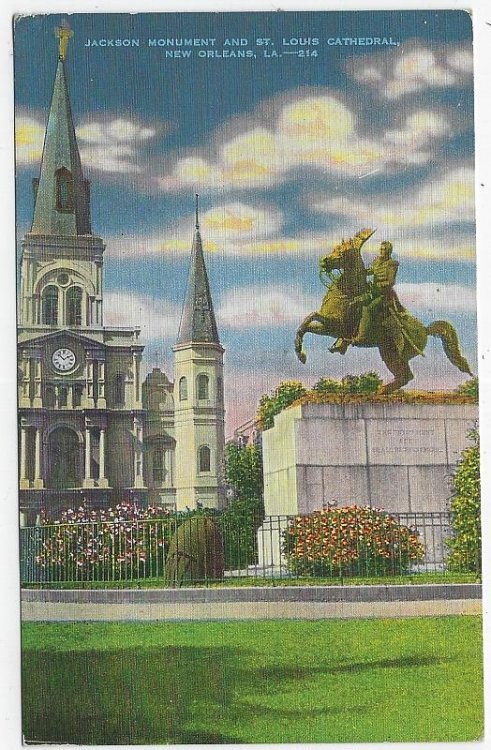 JACKSON MONUMENT AND ST. LOUIS CATHEDRAL, NEW ORLEANS, LOUISIANA