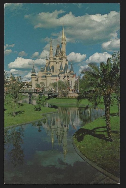 CINDERELLA CASTLE, GATEWAY TO FANTASYLAND AT WALT DISNEY WORLD