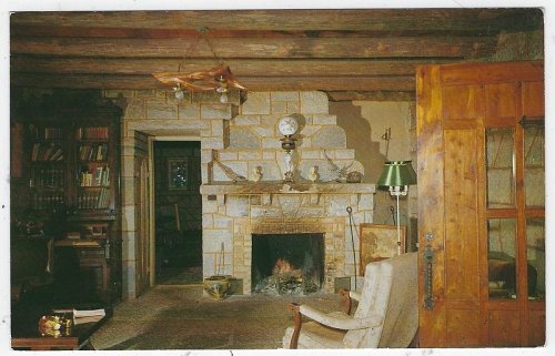 CASTLE LOUNGE, INSPIRATION POINT, EUREKA SPRINGS, ARKANSAS