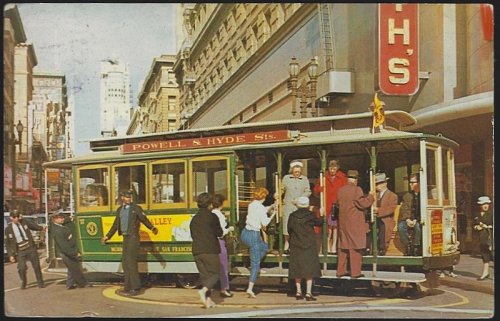 CABLE CAR ON TURNTABLE, SAN FRANCISCO, CALIFORNIA