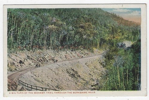 BIG TURN ON THE MOHAWK TRAIL THROUGH THE BERKSHIRE HILLS, MASSACHUSETTS