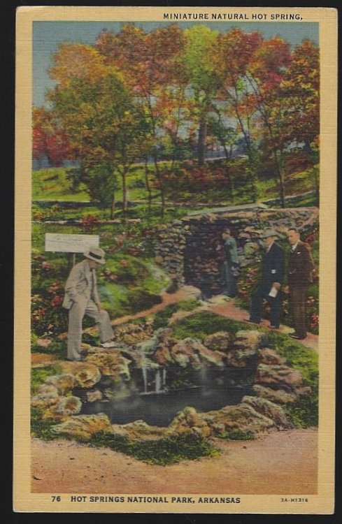 MINIATURE NATURAL HOT SPRING, HOT SPRINGS NATIONAL PARK, ARKANSAS