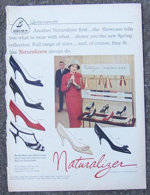 1959 NATURALIZER SHOWCASE LIFE MAGAZINE SHOE ADVERTISEMENT