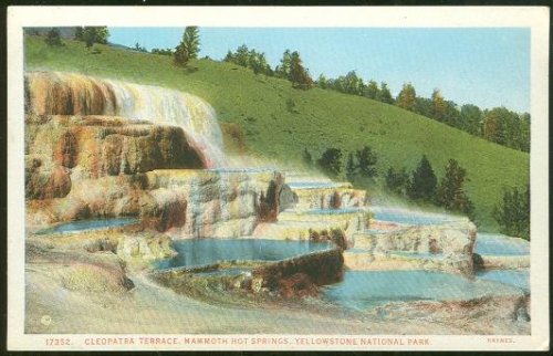 CLEOPATRA TERRACE, YELLOWSTONE NATIONAL PARK