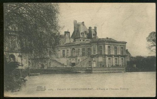 PALAIS DE FOUNTAINBLEAU, FRANCE