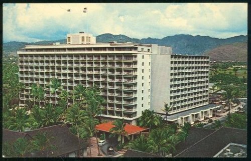 PRINCESS KAIULANI HOTEL, WAIKIKI BEACH, HAWAII