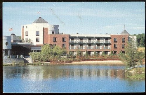 INN ON WOODLAKE, KOHLER, WISCONSIN