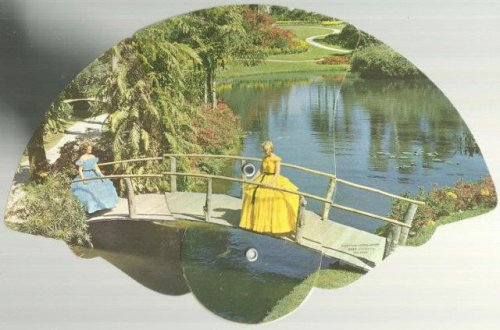 FS COUNTY SERVICE COMPANIES ADVERTISING FAN WITH SOUTHERN BELLES AND GARDEN
