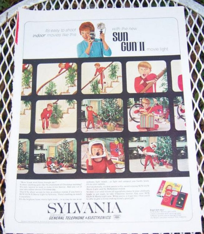 1963 SYLVANIA CHRISTMAS MAGAZINE ADVERTISEMENT