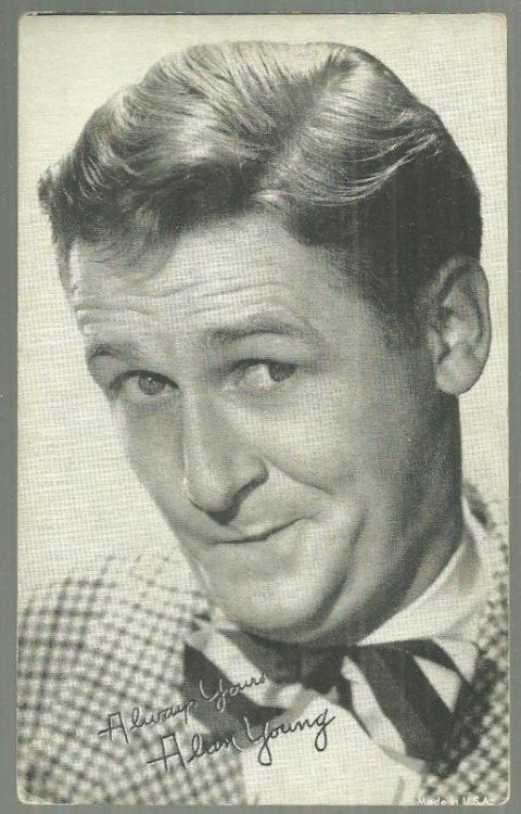 ARCADE CARD OF ALAN YOUNG
