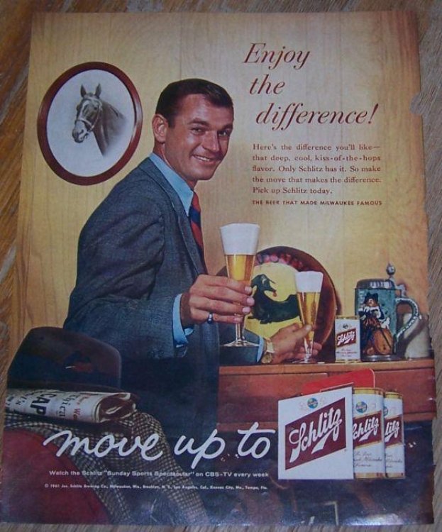 1961 SCHLITZ MAGAZINE COLOR ADVERTISEMENT