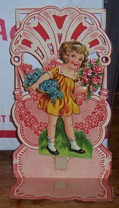 VICTORIAN FOLD OUT VALENTINE WITH LITTLE GIRL HOLDING FLOWERS