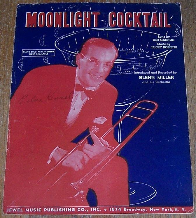 MOONLIGHT COCKTAIL