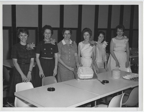 ORIGINAL PHOTOGRAPH OF LOVELY LADIES PRESENTING A CAKE, MARSHALL SPACE FLIGHT CENTER