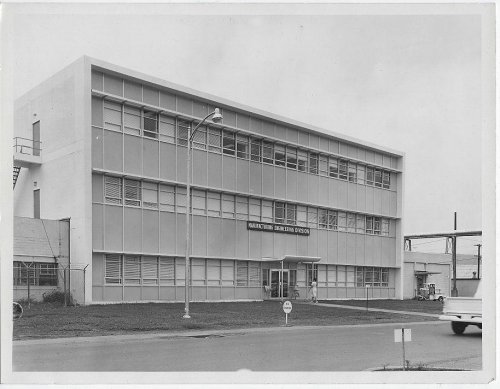ORIGINAL PHOTOGRAPH OF MANUFACTURING ENGINEERING DIVISION BUILDING, MARSHALL SPACE FLIGHT CENTER