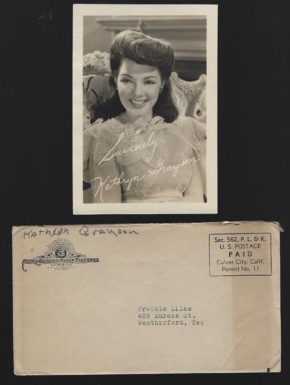 VINTAGE ORIGINAL STUDIO SIGNED PHOTOGRAPH OF KATHRYN GRAYSON WITH ORIGINAL ENVELOPE