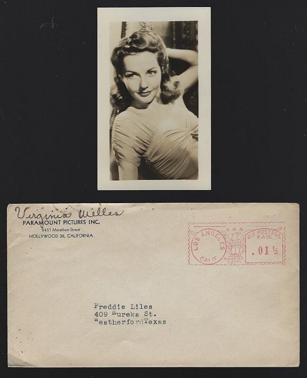 VINTAGE ORIGINAL STUDIO PHOTOGRAPH OF VIRGINIA WELLES WITH ORIGINAL ENVELOPE