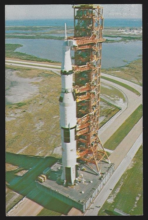APOLLO 16 ON ITS MOBILE LAUNCHER, KENNEDY SPACE CENTER, FLORIDA
