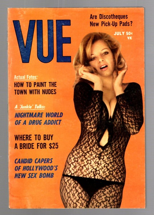 Vue Magazine, July 1966 : America's Digest for Men, Julie Christie Cover