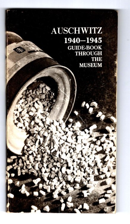 Auschwitz 1940-1945 : Guide-Book through the Museum
