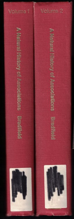 A Natural History of Associations: A Study in the Meaning of Community (2 volume set)