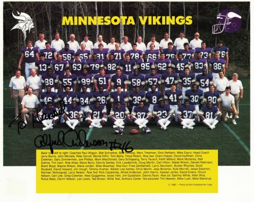 1986 Minnesota Vikings Team Photo [signed by Alfred Anderson]