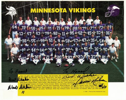 1986 Minnesota Vikings Team Photo [signed By Wade Wilson And Darrin Nelson]