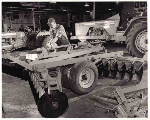 Allis-Chalmers Photograph