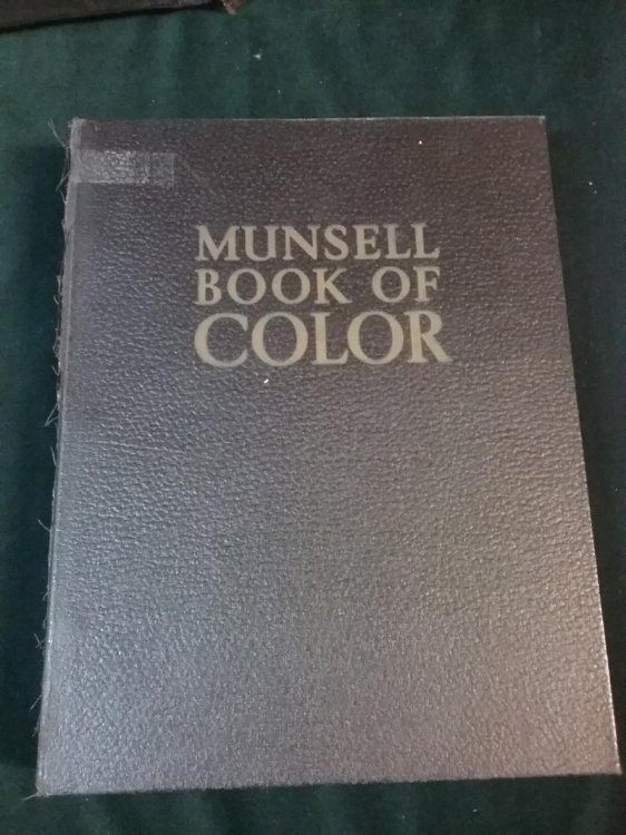 MUNSELL BOOK OF COLOR. Defining, Explaining and Illustrating the Fundamental Characteristics of Color