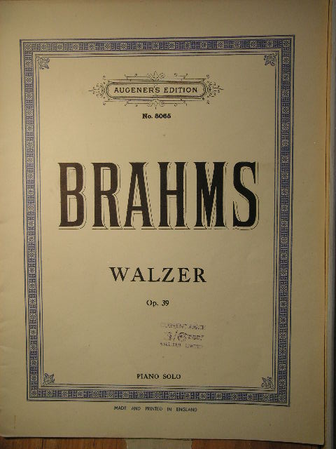 Walzer Op. 39 [piano solo]