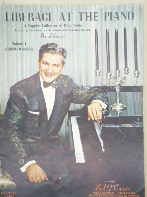 ALBUM: Liberace At The Piano