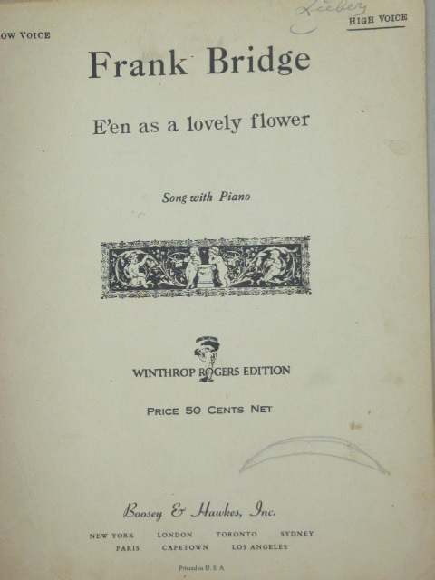 E'en as a Lovely Flower