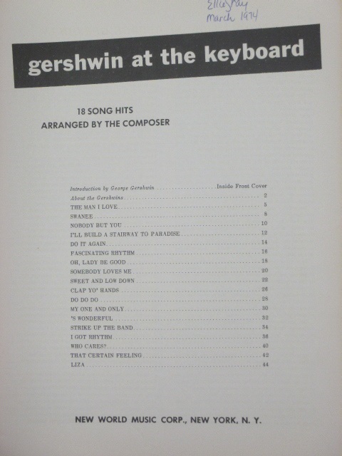 ALBUM: Gershwin At the Piano