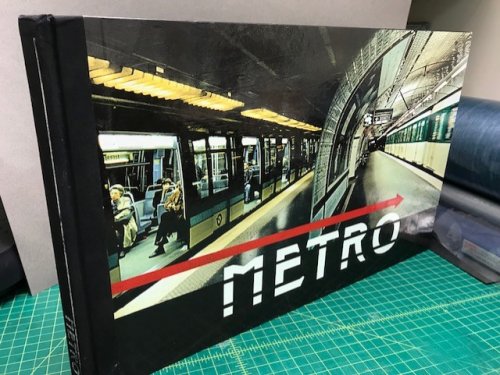 METRO : Photographic Elevations of Selected Paris Metro Stations