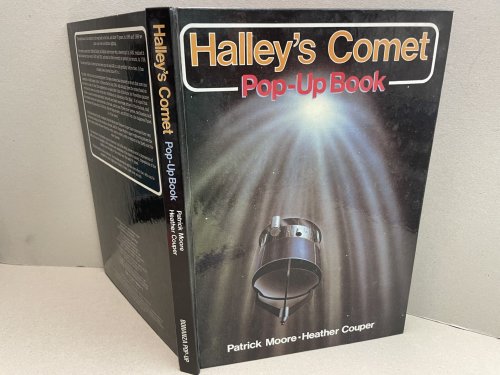 HALLEY'S COMET : Pop-Up Book