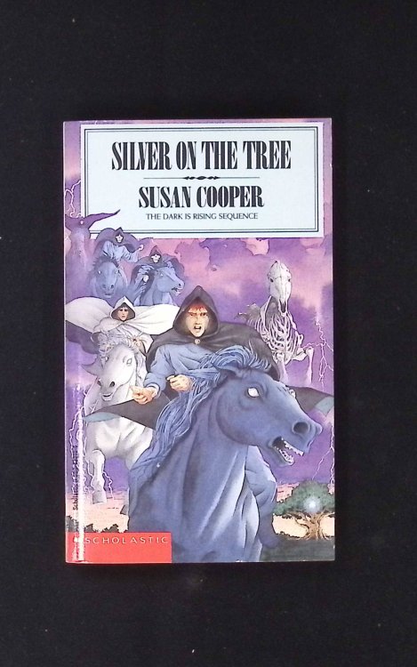 Silver on the Tree (The Dark is Rising Sequence)