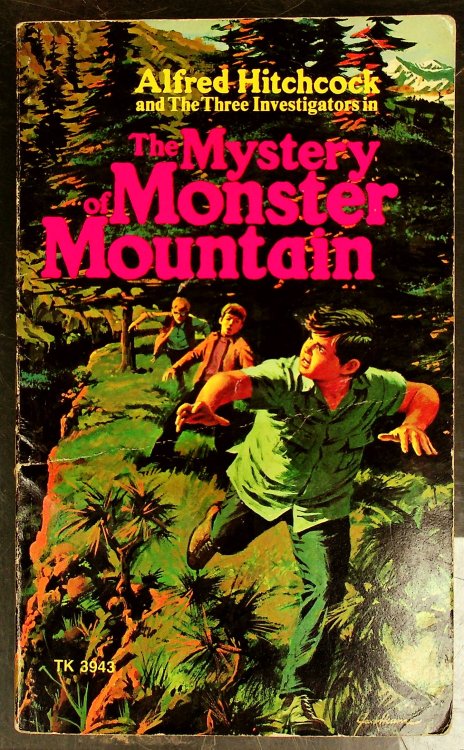 Alfred Hitchcock and the Three Investigators in The Mystery of Monster Mountain (#20)