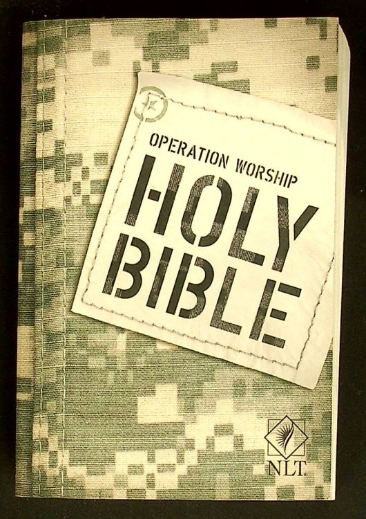Operation Worship Compact Bible NLT, Army edition